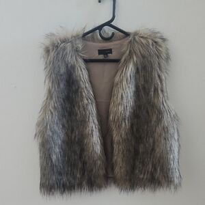 Lovposh Faux Fur Vest